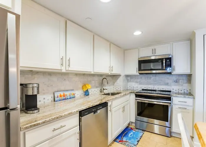 22nd Floor Oceanfront Century I With Ocean Views Washer & Dryer Wifi & Shared Pool Holiday home *