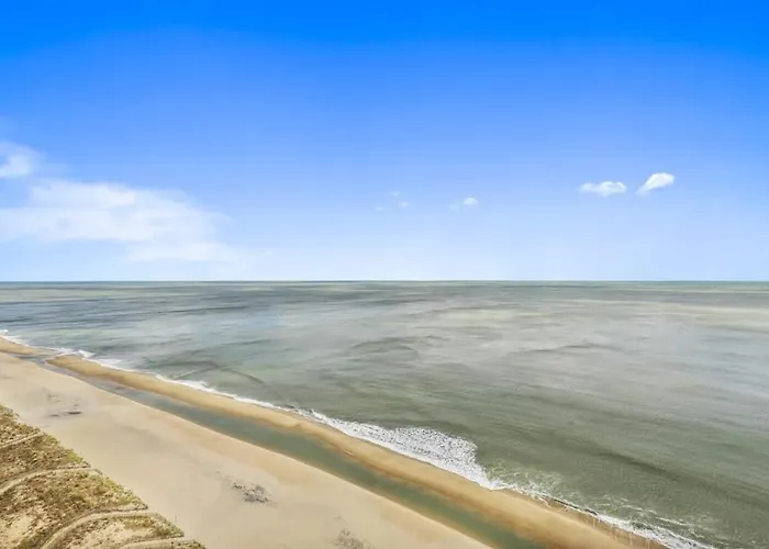 Holiday home 22nd Floor Oceanfront Century I With Ocean Views Washer & Dryer Wifi & Shared Pool